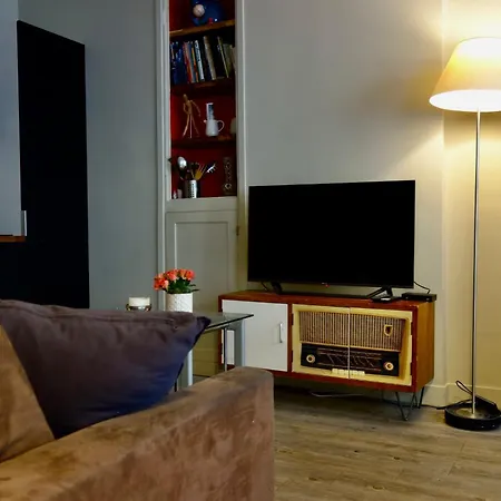 Charming For 4 People 1 Baby In The Heart Of *